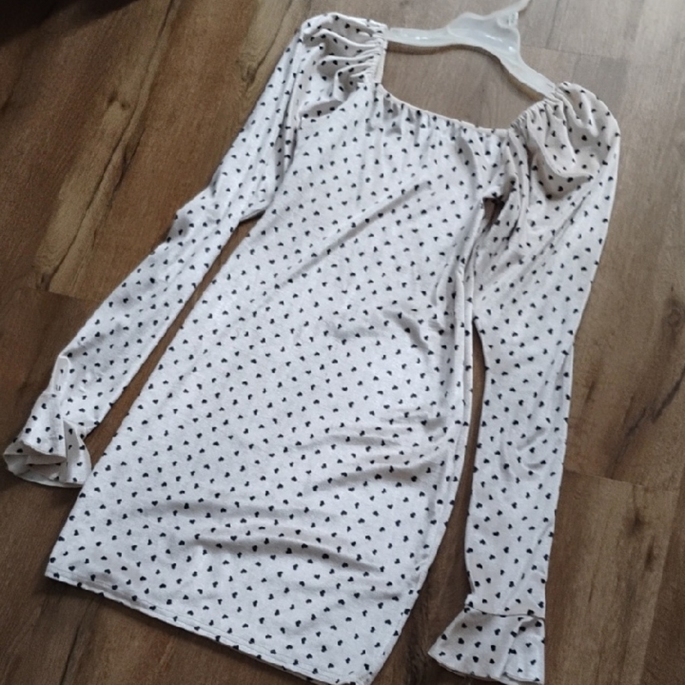PRETTY LITTLE THING Heart Print Long Sleeve Square Neck Mini Dress in White
